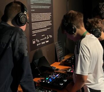 Museum Title 360x320